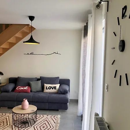 Appartement T2 en duplex&terrasse à Saint-Priest  Extérieur photo